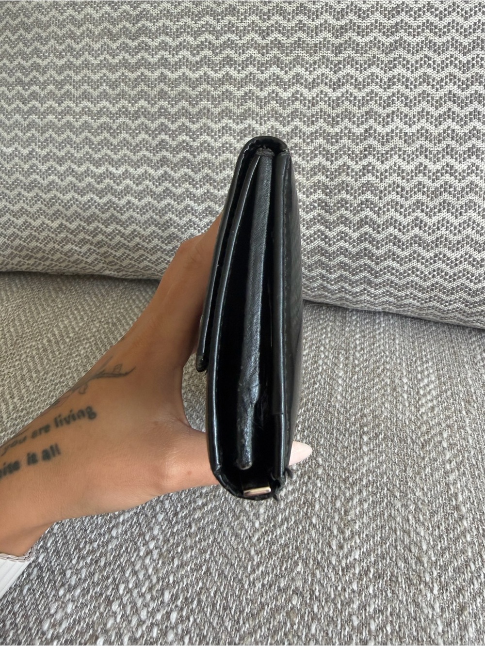 Salvatore Ferragamo Black Patent Leather Vara Bow Continental Wallet - Picture 4 of 6